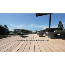 Revêtement de sol extérieur plafonné Composite Bpc et WPC Decking